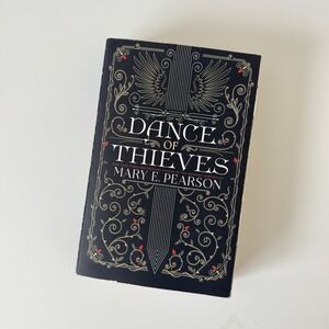 Dance Of Thieves Mary E Pearson Paperback Book